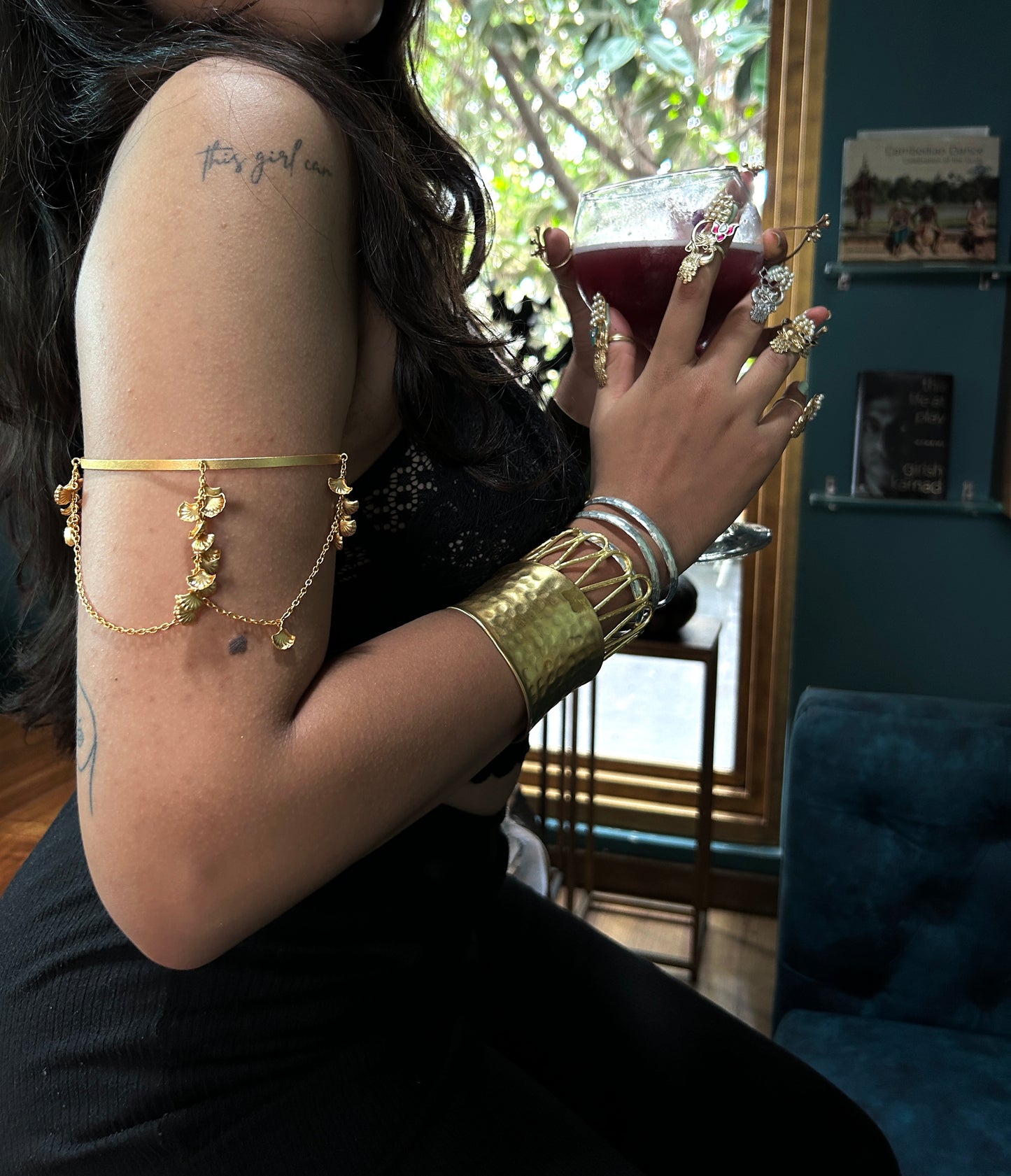 shell arm chain
