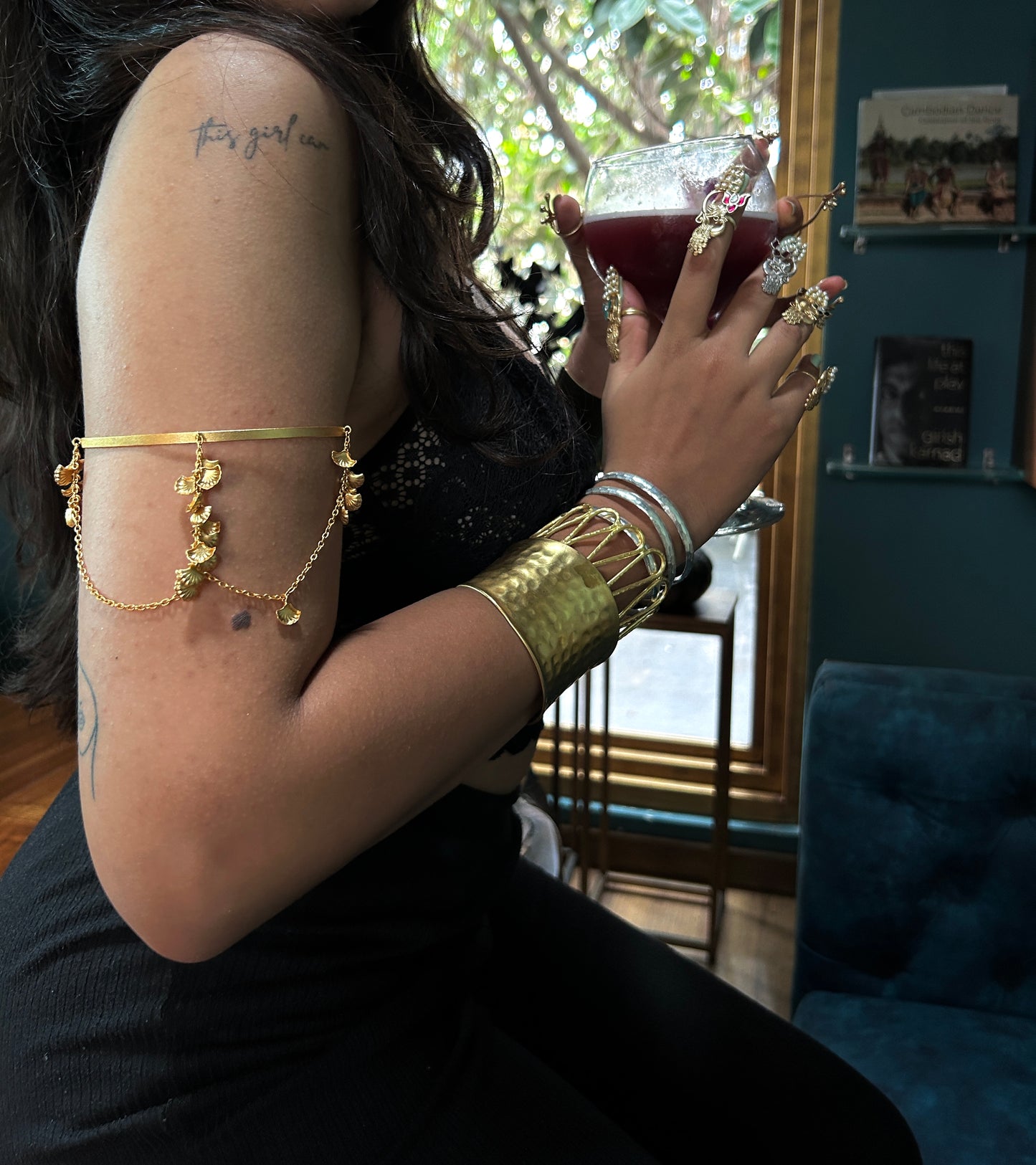 shell arm chain