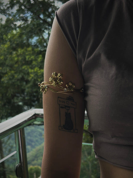 Malini arm chain