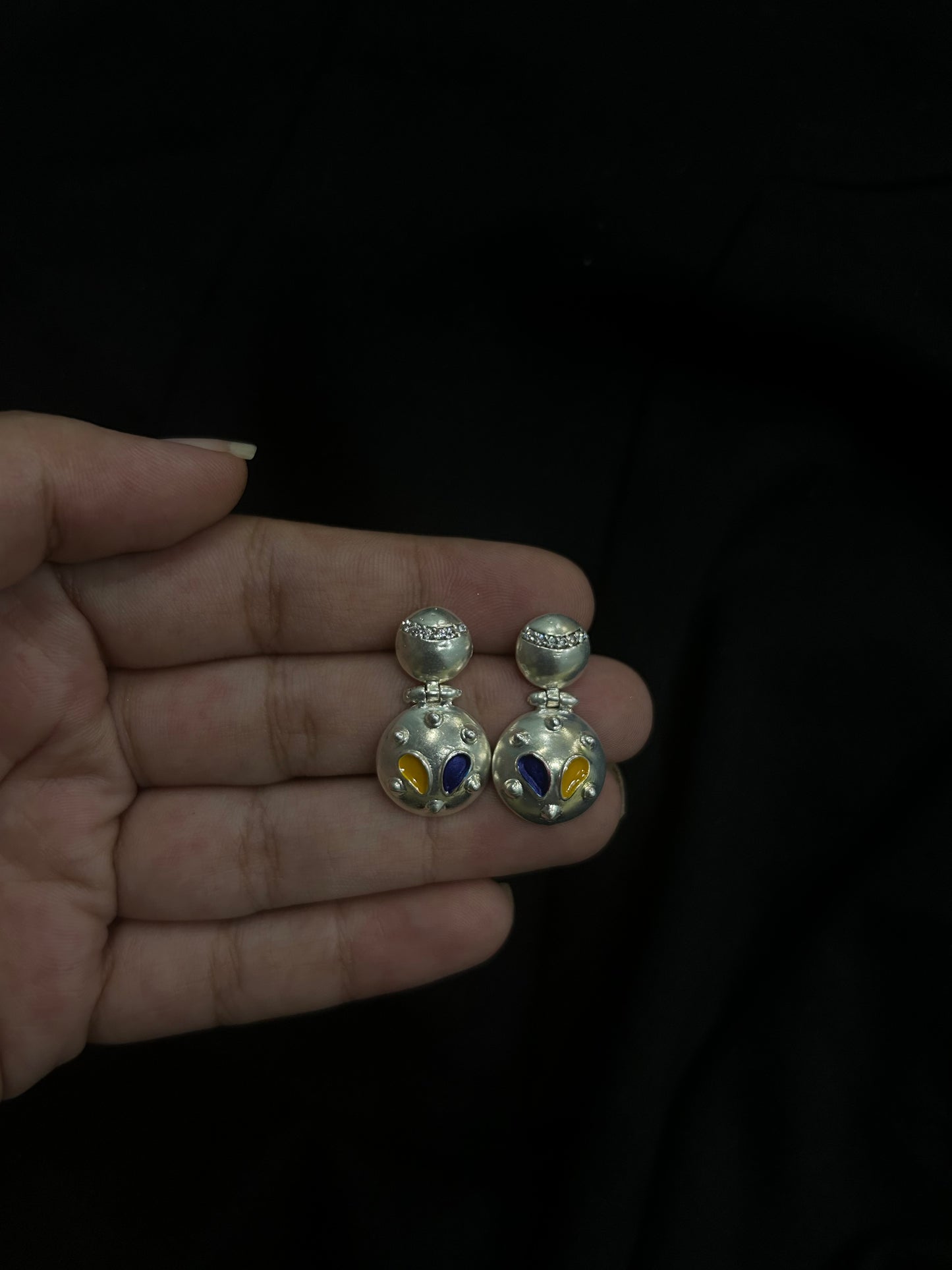 Karral earrings