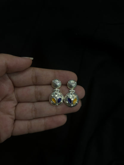 Karral earrings