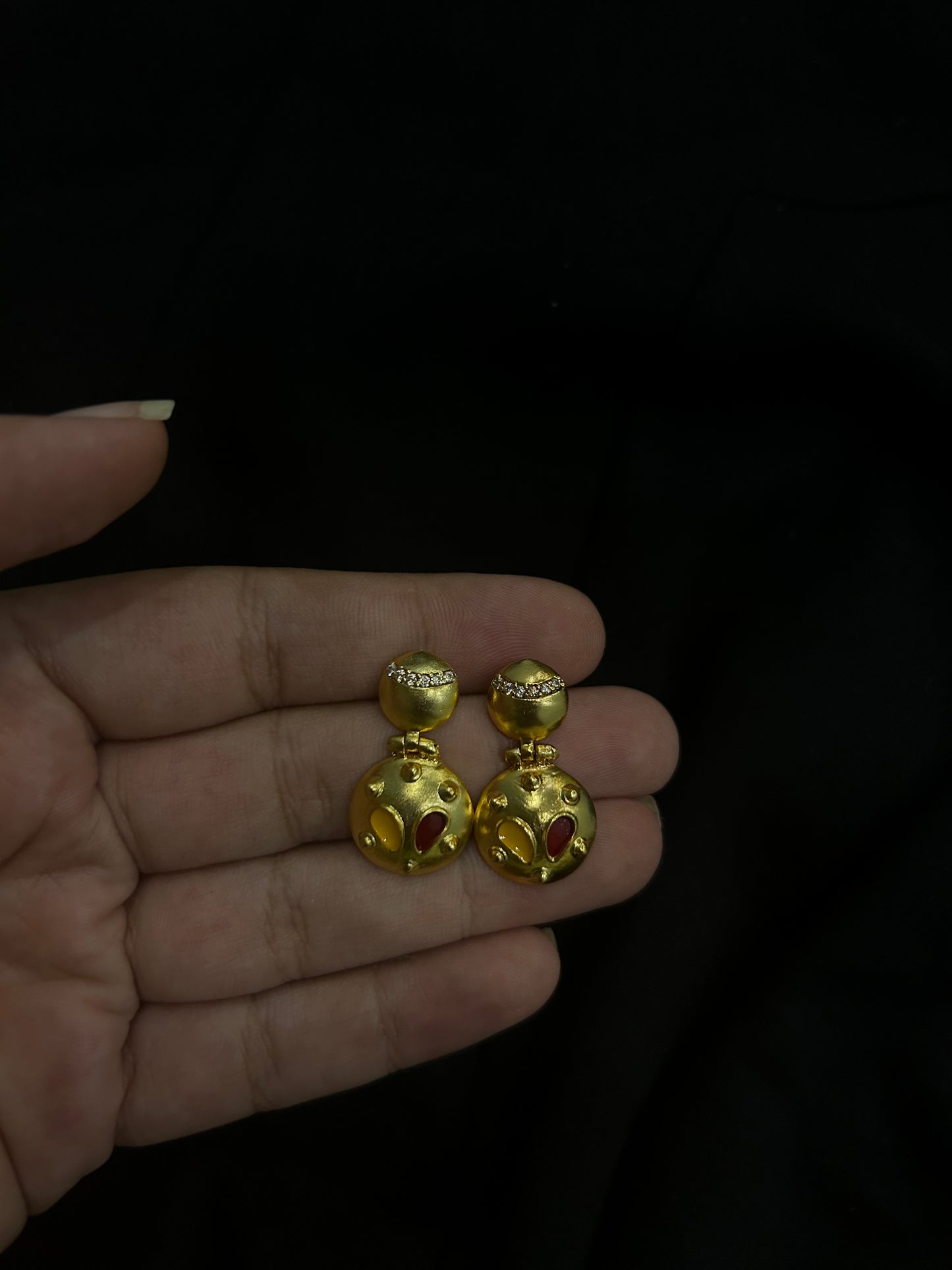 Karral earrings