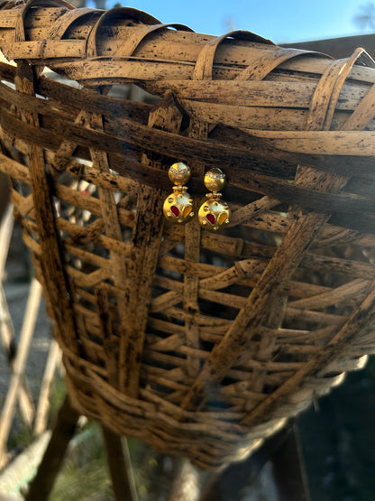 Karral earrings